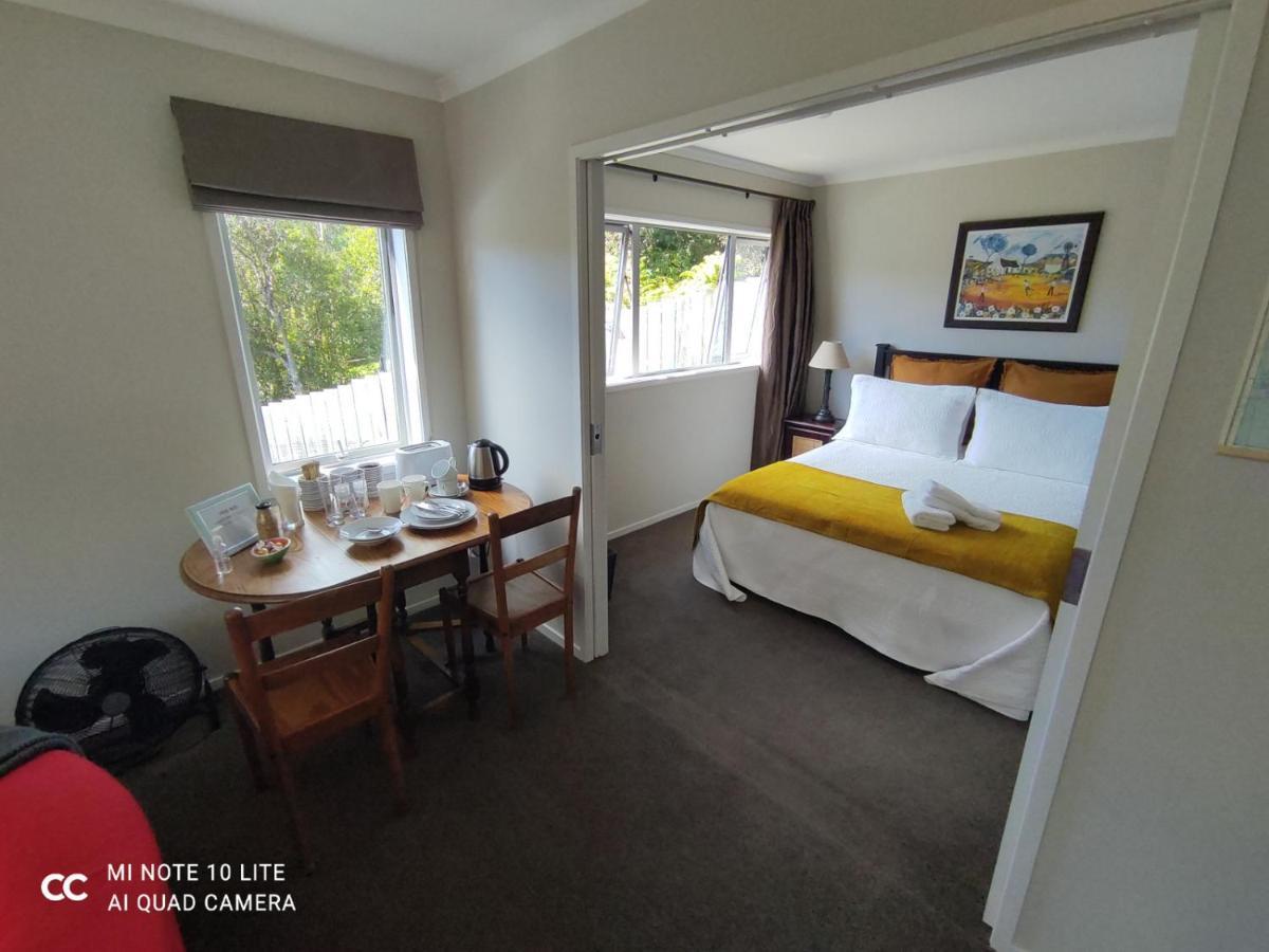 Castor Bay Homestay Auckland Eksteriør billede
