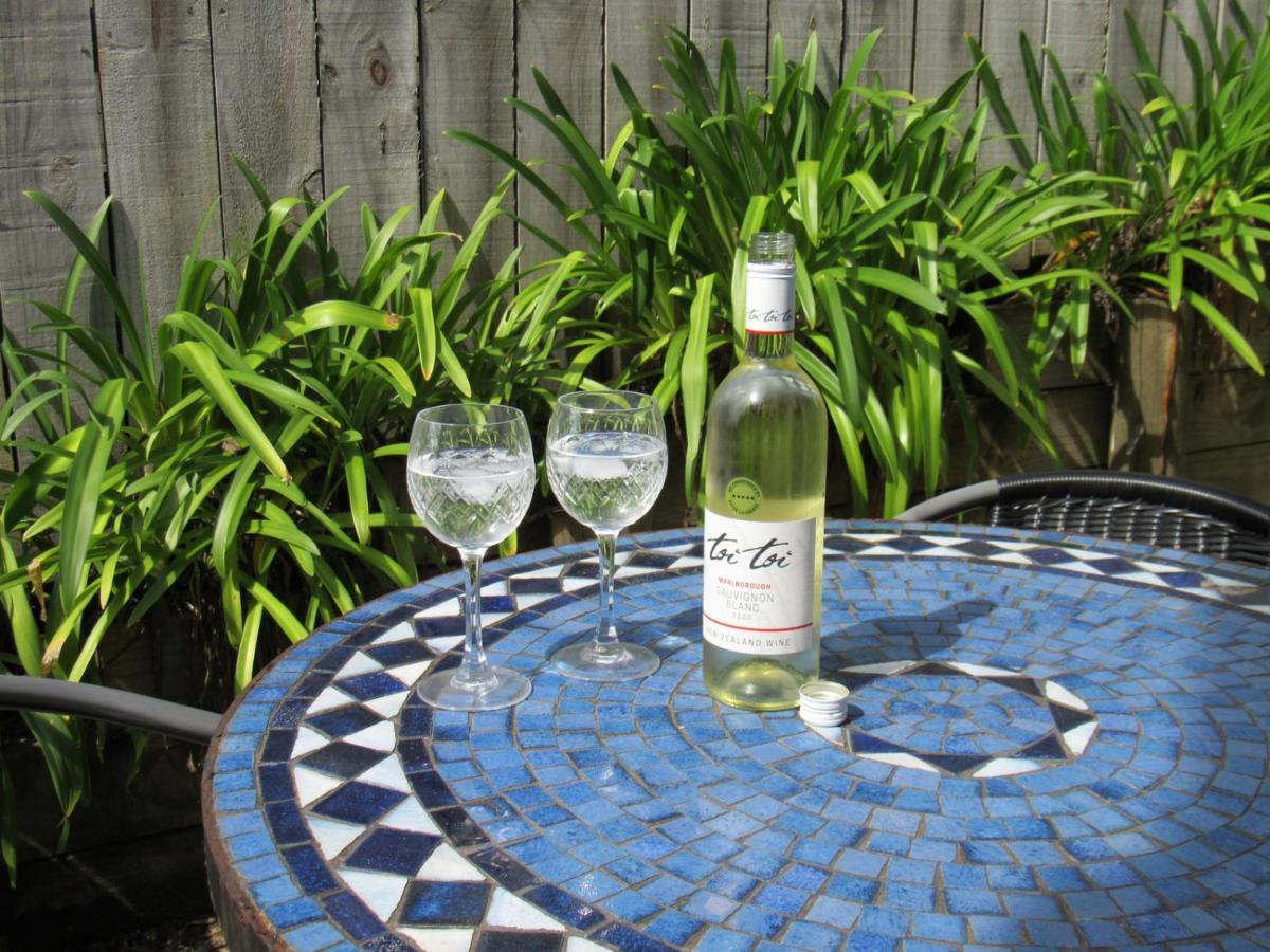 Castor Bay Homestay Auckland Eksteriør billede