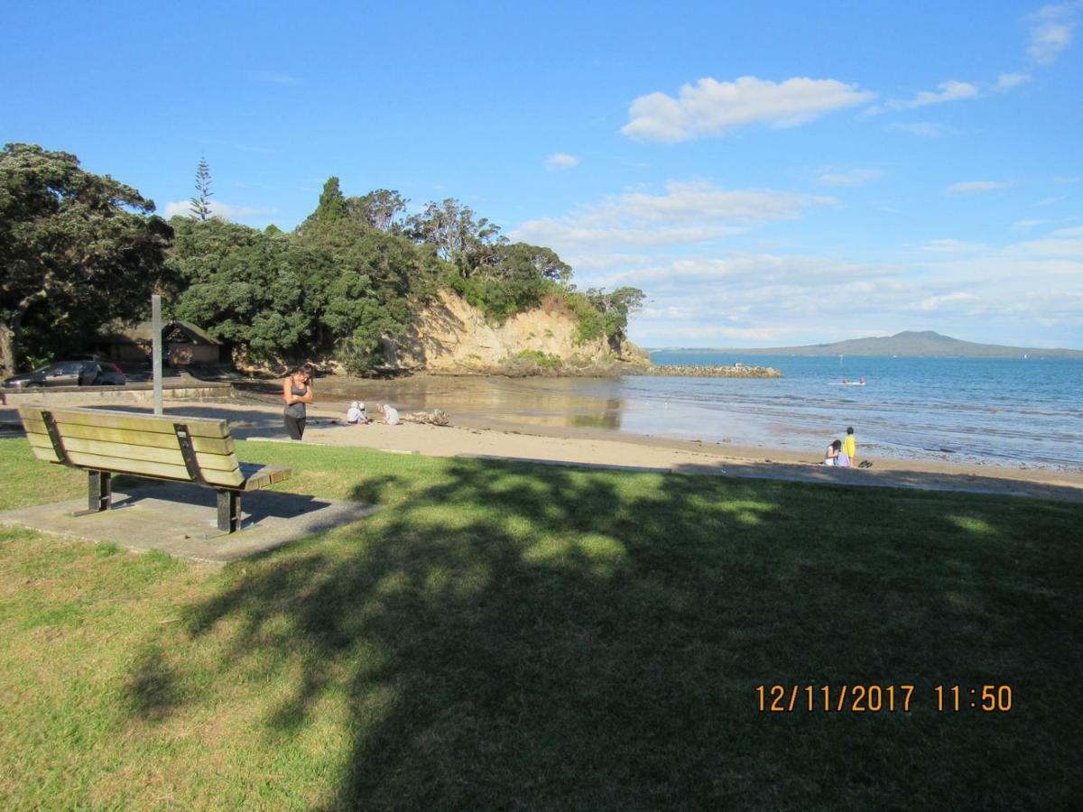 Castor Bay Homestay Auckland Eksteriør billede